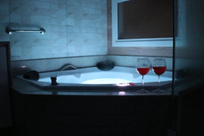 DUPLEX COM JACUZZI NA BORGES - SATTVA HOME
